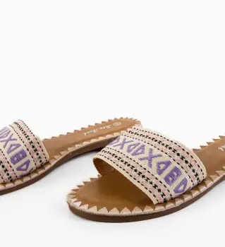 Papuci dama Chibuzo Mov imagine