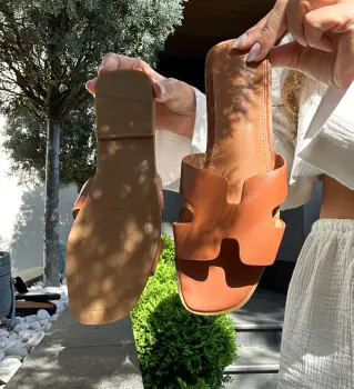 Papuci dama Doku Camel imagine