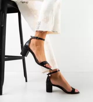 Sandale cu toc Alinao Negre imagine