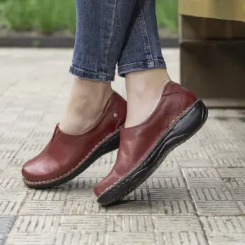 Pantofi confortabili din piele naturala 9000 bordo imagine