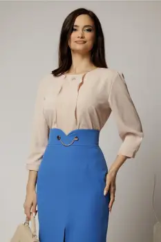 Bluza bej cu adaos de viscoza cu volanase pe bust si brosa la decolteu imagine