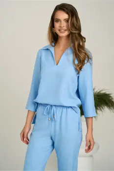 Bluza bleu vaporoasa din viscoza cu croi lejer si guler ascutit- LaDonna imagine
