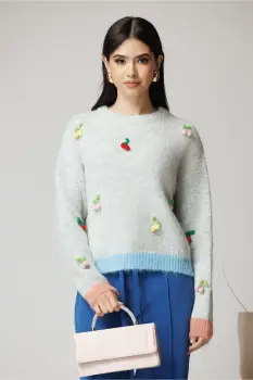 Bluza casual din tricot gri cu cirese crosetate imagine