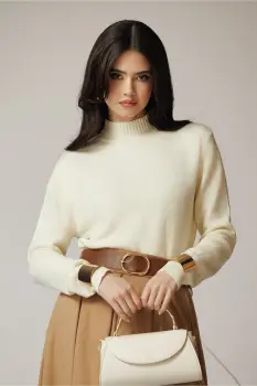 Bluza casual din tricot ivory cu guler imagine