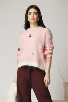 Bluza casual din tricot roz cu cirese crosetate imagine