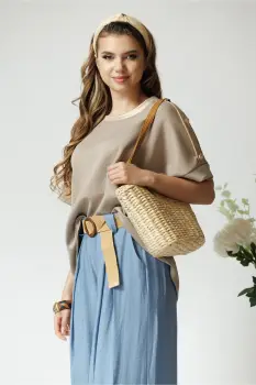 Bluza casual din viscoza bej cu benzi aurii si nasturi pe maneci imagine