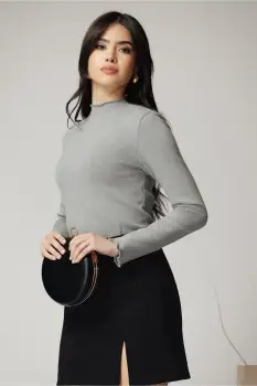 Bluza casual din viscoza gri cu guler incretit imagine