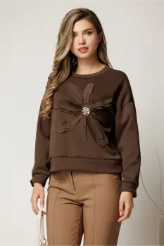 Bluza casual maro cu floare maxi si strasuri imagine