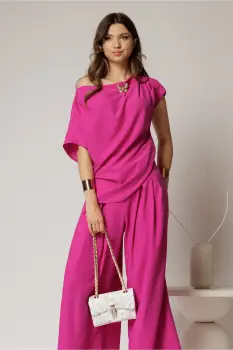 Bluza dama fucsia cu croi lejer si brosa fixa la decolteu imagine