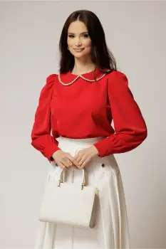 Bluza DY Fashion eleganta din triplu voal rosie cu detalii perlate la guler imagine