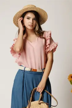 Bluza roz din rayon cu croi drept si volane la maneci imagine