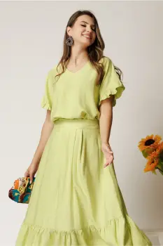Bluza verde din rayon cu croi drept si volanase la maneci imagine