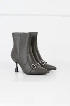 Botine din piele ecologica kaki cu aplicatie metalica pe varf imagine