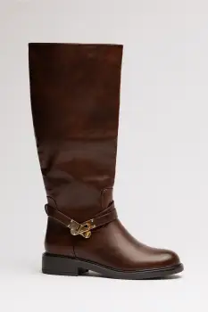 Cizme maro cu catarama metalica aurie imagine
