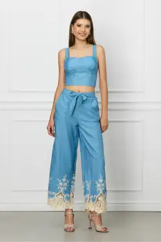 Compleu Luiza albastru cu top si pantaloni imagine