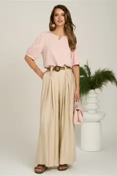 Pantaloni bej din viscoza evazati cu pliuri si curea in talie imagine