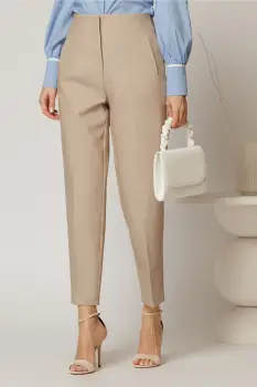 Pantaloni dama bej cu croi conic si pense pe talie imagine