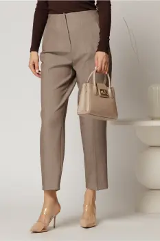 Pantaloni dama maro taupe cu croi conic si pense pe talie imagine