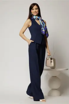 Pantaloni DY Fashion bleumarin cu pliu din talie si banda cu nasture imbracat imagine