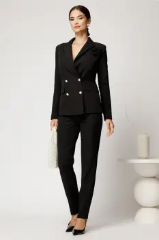 Pantaloni negri din stofa cu croi conic si nasture perlat imagine