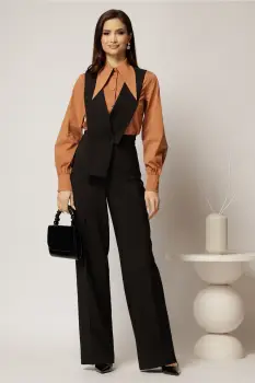 Pantaloni negri evazati cu bretele detasabile imagine