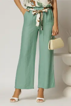 Pantaloni verde menta din viscoza cu croi lejer si cordon cu print imagine