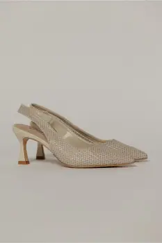 Pantofi bej din piele ecologica cu design impletit imagine