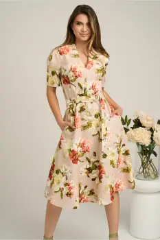 Rochie din stofa bej cu imprimeu floral corai si cordon in talie imagine