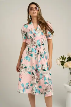 Rochie din stofa roz cu imprimeu floral bleu si cordon in talie imagine