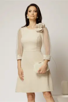 Rochie DY Fashion bej cu maneci din organza si detaliu floral imagine