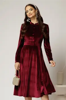 Rochie DY Fashion din catifea bordo cu nasturi imbracati si curea in talie imagine