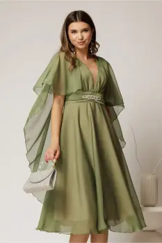 Rochie DY Fashion din voal verde in V capa si accesoriu in talie imagine