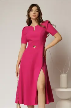 Rochie DY Fashion fucsia midi cu detaliu talie si decupaj la decolteu imagine