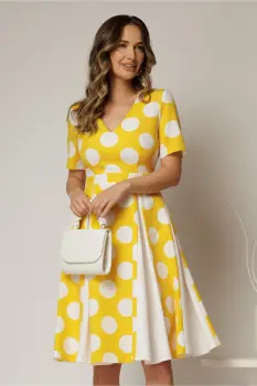 Rochie DY Fashion galbena cu buline mari si pliuri ample in contrast imagine