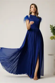 Rochie DY Fashion lunga albastra din tull fin cu pene la umeri imagine