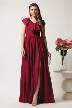 Rochie DY Fashion lunga bordo in clos din voal cu volanas la bust si crapatura pe picior imagine