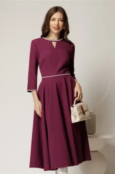 Rochie DY Fashion midi magenta eleganta cu perle in talie si la decolteu imagine