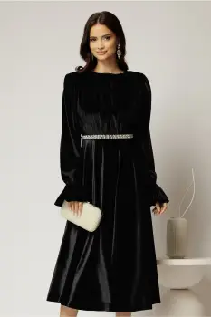 Rochie DY Fashion midi neagra din catifea cu perle pe talie imagine