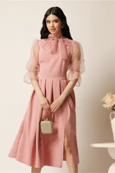 Rochie DY Fashion midi roz din stofa in clos cu maneci si funda din organza imagine