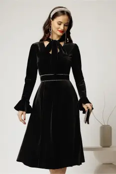 Rochie DY Fashion neagra din catifea cu perlute la decolteu si cordon detasabil imagine
