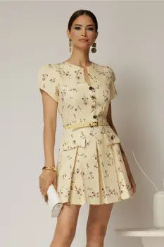 Rochie DY Fashion scurta galbena cu floricele si fusta cu pliuri imagine