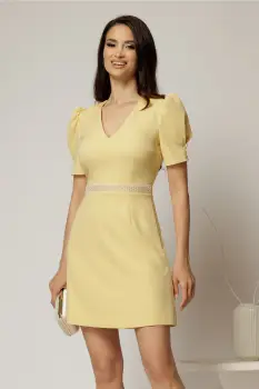 Rochie DY Fashion scurta galbena cu perle in talie si maneci scurte imagine