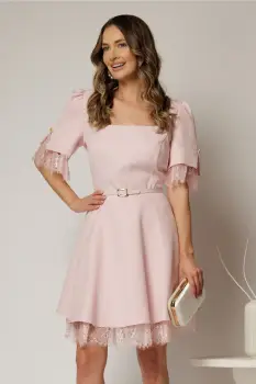 Rochie DY Fashion scurta roz pal cu dantela la fusta si maneci imagine