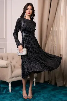 Rochie eleganta din catifea neagra cu strasuri si curea in talie imagine