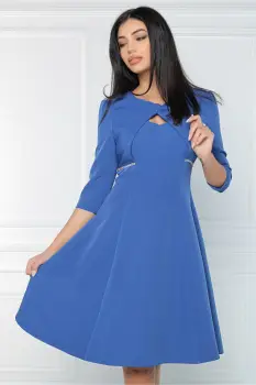 Rochie eleganta MBG din stofa albastra cu strasuri in talie si decupaj la decolteu imagine