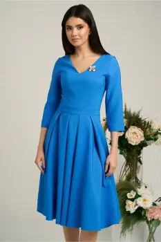 Rochie LaDonna albastra midi cu decolteu adanc si brosa detasabila imagine