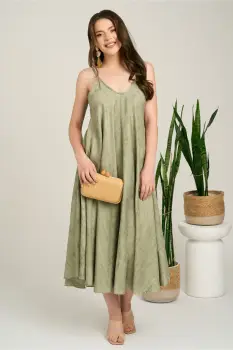 Rochie lunga kaki din viscoza cu croi tip A si bretele subtiri imagine