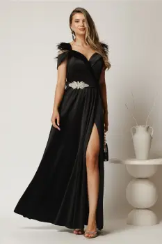 Rochie lunga neagra din tafta cu accesoriu in talie si pene la umeri imagine