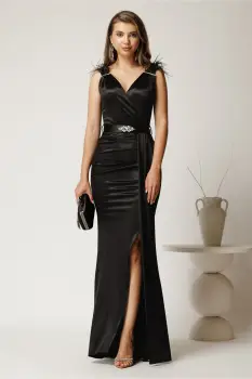 Rochie lunga neagra din tafta cu strasuri si pene la umeri imagine