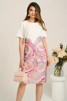 Rochie midi alba cu trandafiri maxi roz din stofa cu croi drept imagine